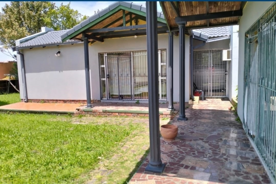 4 Bedroom Property for Sale in Berlin Eastern Cape